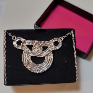 Silver Tone Knotted Necklace Avon Vintage SAQ